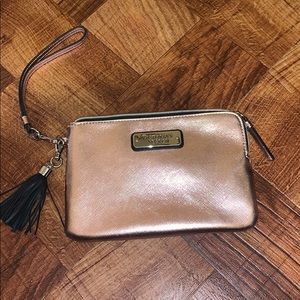 Victoria’s Secret wristlet💗